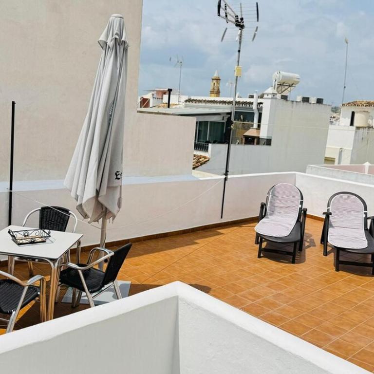 Room City Estepona La Portada - Apartamento de 2 dormitorios - 32