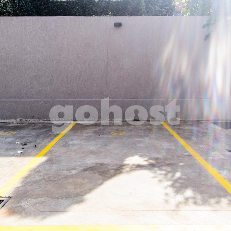 New 1 BR apt in Luque near the Airport - Apartment - 17
