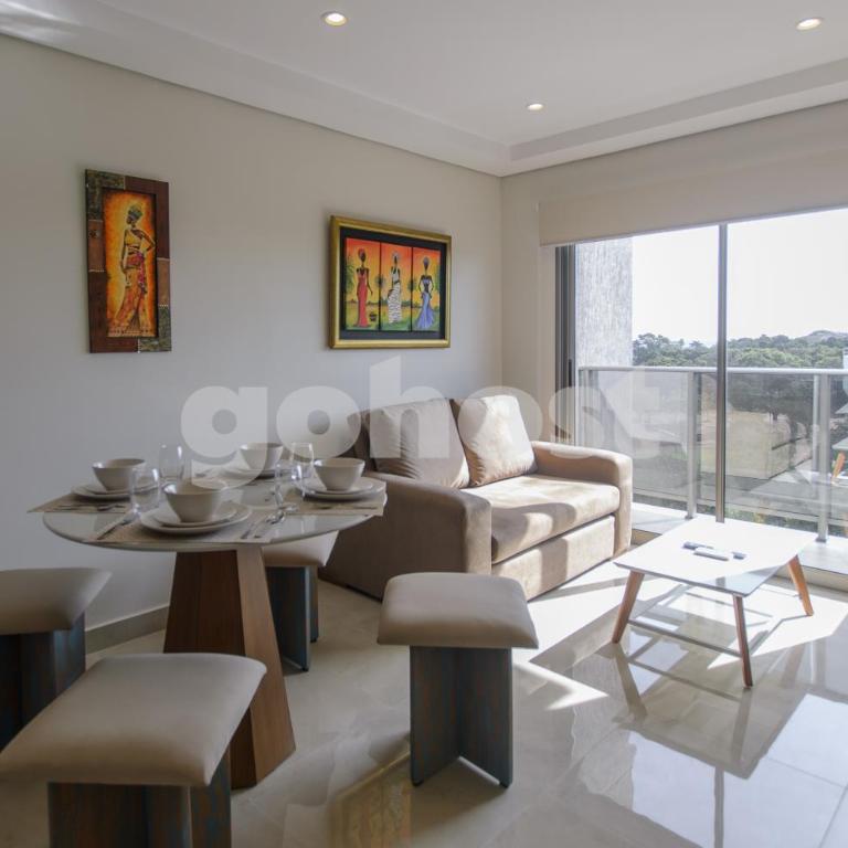 New 1 BR apt in Luque near the Airport - Apartment - 7