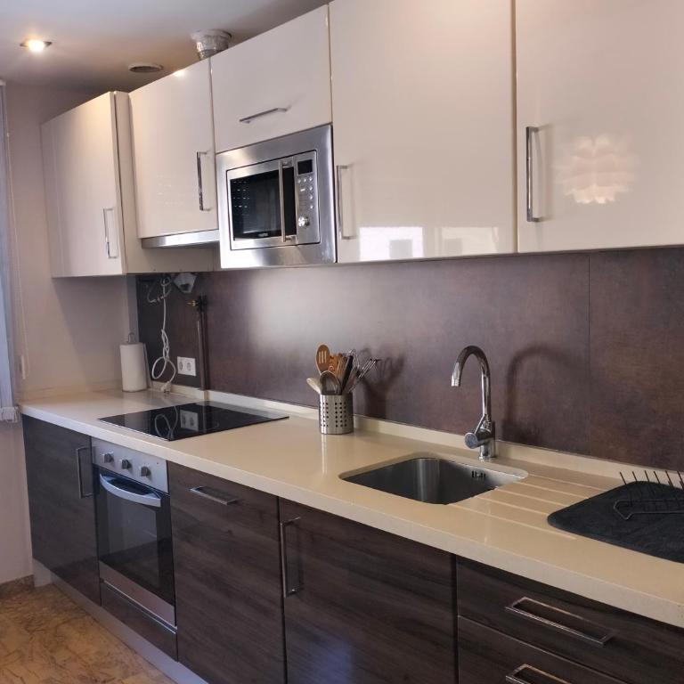 601 Moderno y Amplio apartamento en Valdeolleros - Apartamento de 2 dormitorios - 4
