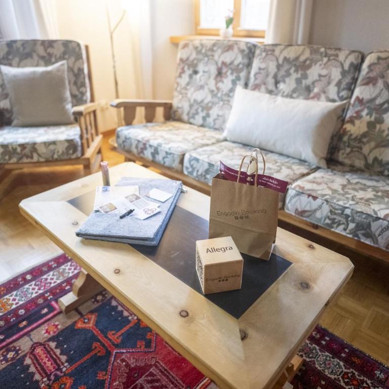 Chasa Bugliet - Apartment mit Balkon - 10
