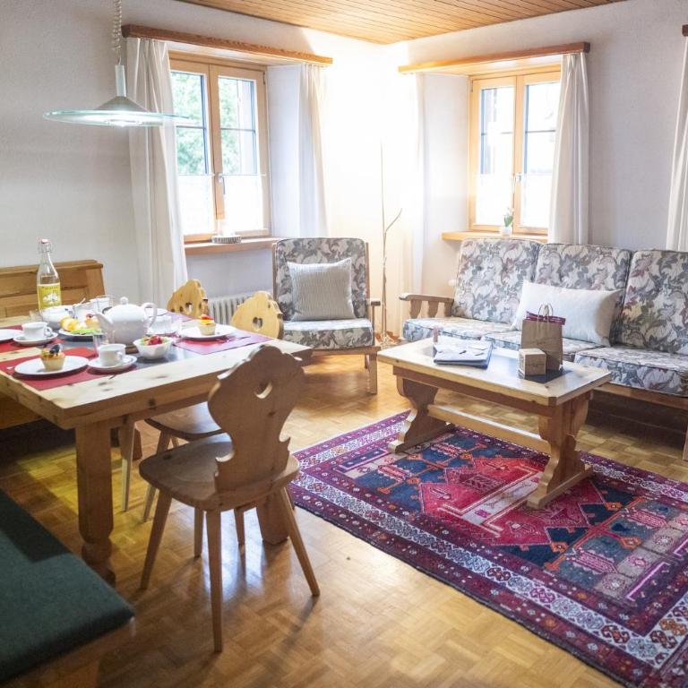 Chasa Bugliet - Apartment mit Balkon - 12