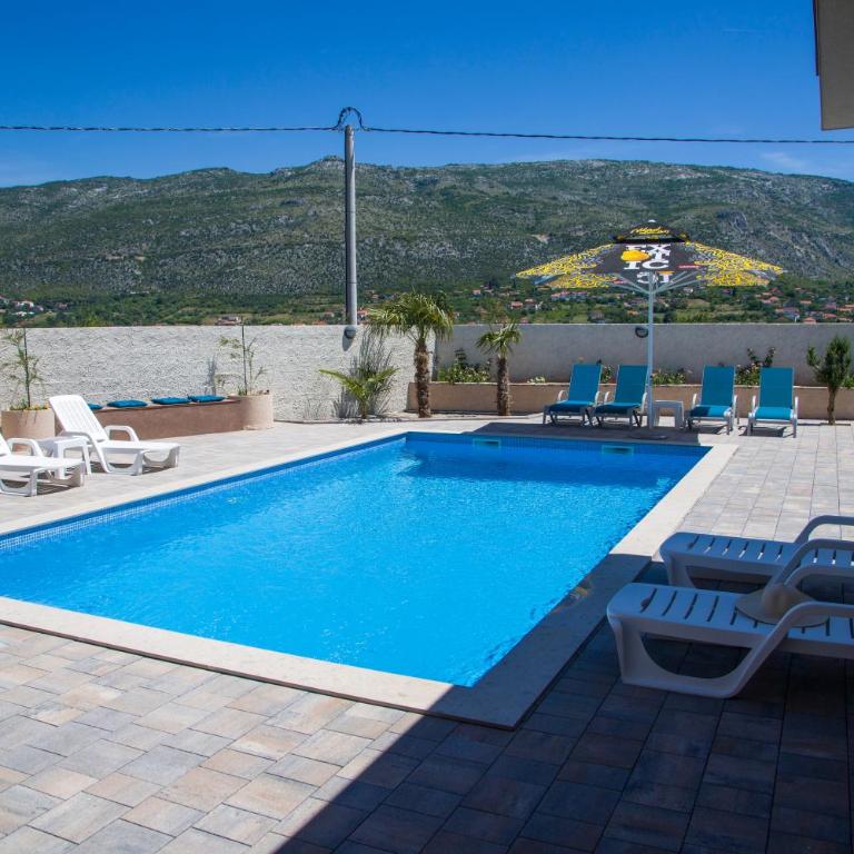 Luxury Villa G Residency - Villa - 7