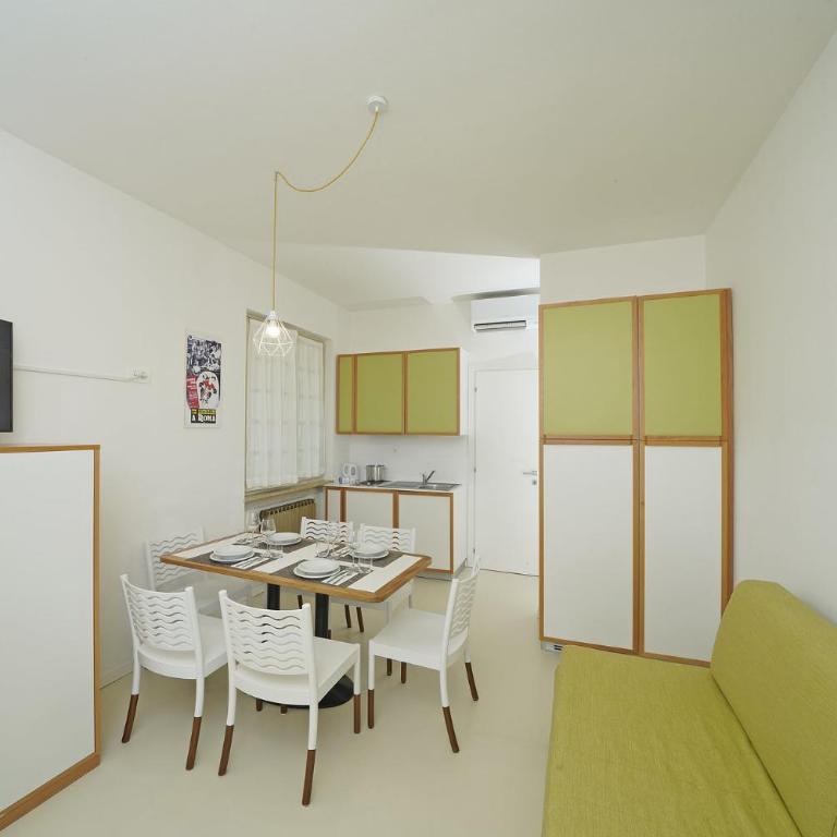 Residence Arca - Appartamento con 2 Camere da Letto e Vista Lago - 10