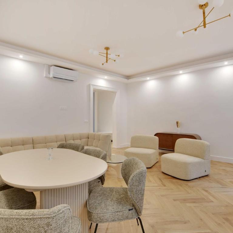 Harmonious 2BDR - 4P apartment - Champs Elysees - Apartment - 2