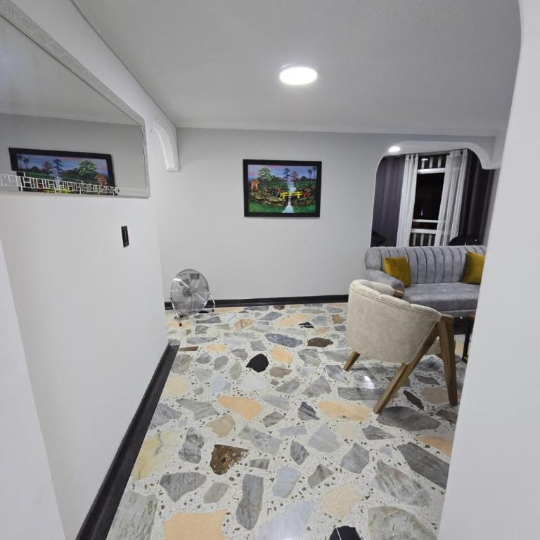 Hermoso Apartamento en el Centro de Armenia-Quindio - Apartamento de 4 habitaciones - 12