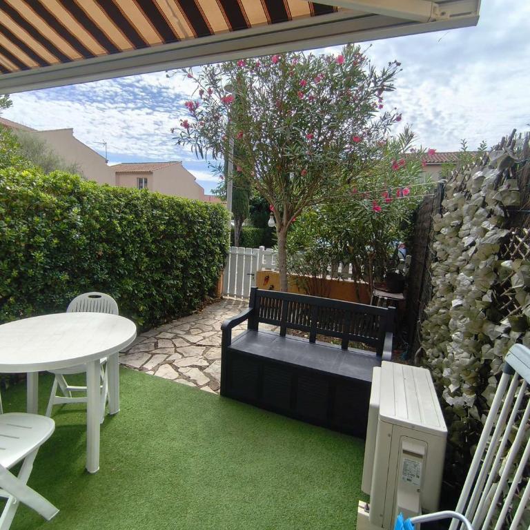 Bel Appartement T2 Climatisé avec Jardin et Wifi, à 150m de la Plage, Valras-Plage - FR-1-701-55 - Appartement - 1