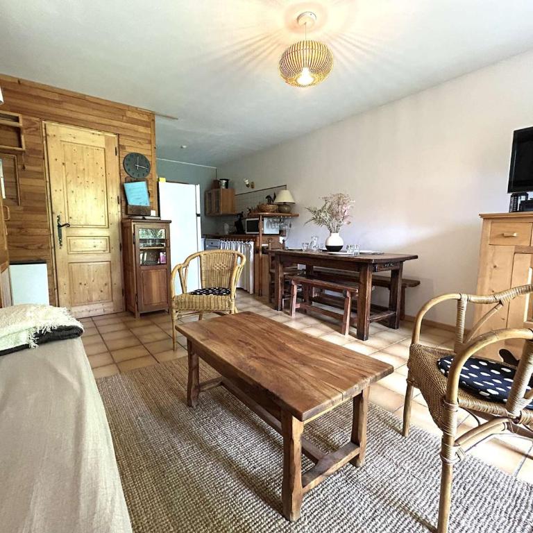 Charmant T2 cabine avec jardin et parking près de Serre Chevalier - Appartement 1 Chambre - 1
