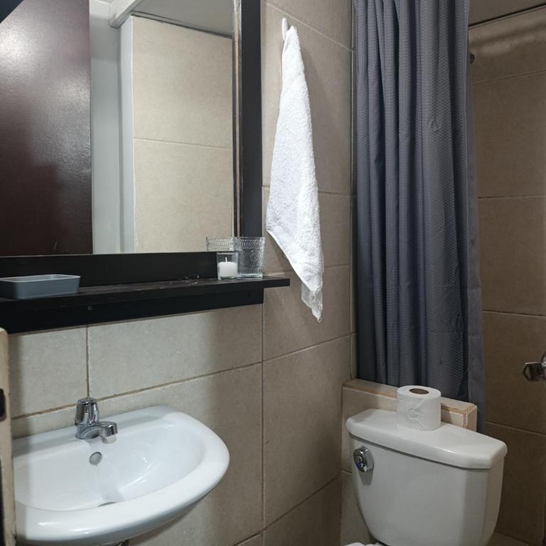 Casa Liira - Habitación Doble con baño privado - 3