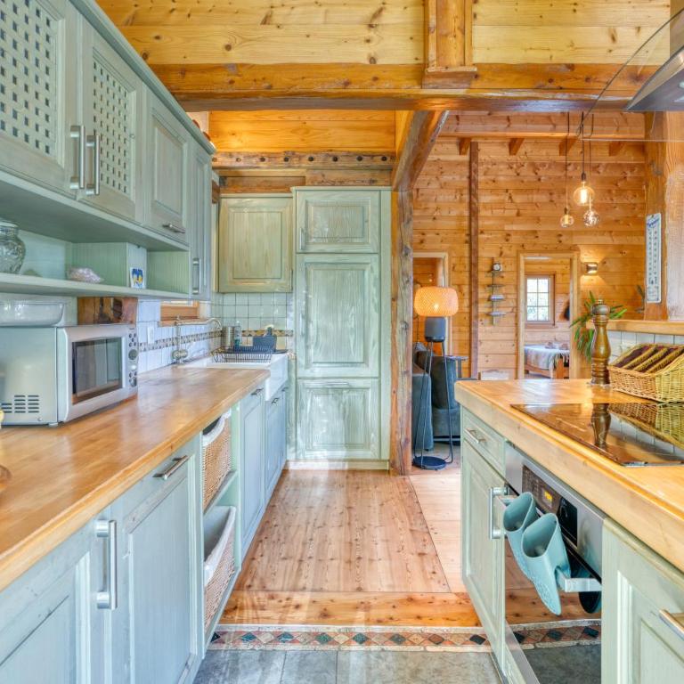 Peaceful Mountain Chalet for 4, with Garden, Games & BBQ - Chalet 2 Chambres - 8