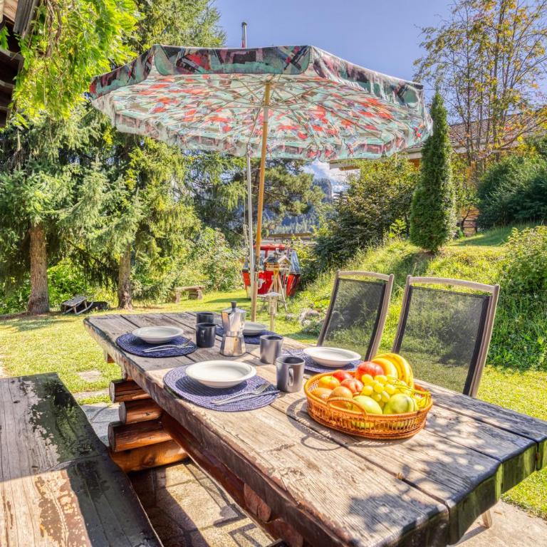 Peaceful Mountain Chalet for 4, with Garden, Games & BBQ - Chalet 2 Chambres - 4