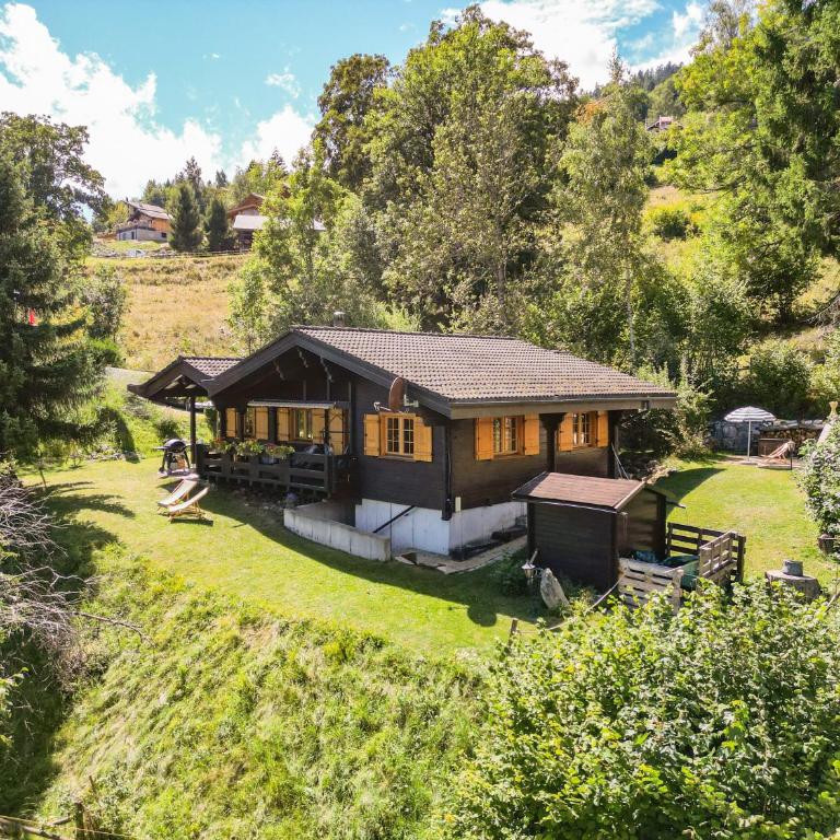 Peaceful Mountain Chalet for 4, with Garden, Games & BBQ - Chalet 2 Chambres - 1