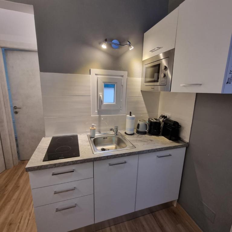 La Chicca historic center Florence - Appartamento con 2 Camere da Letto - 8