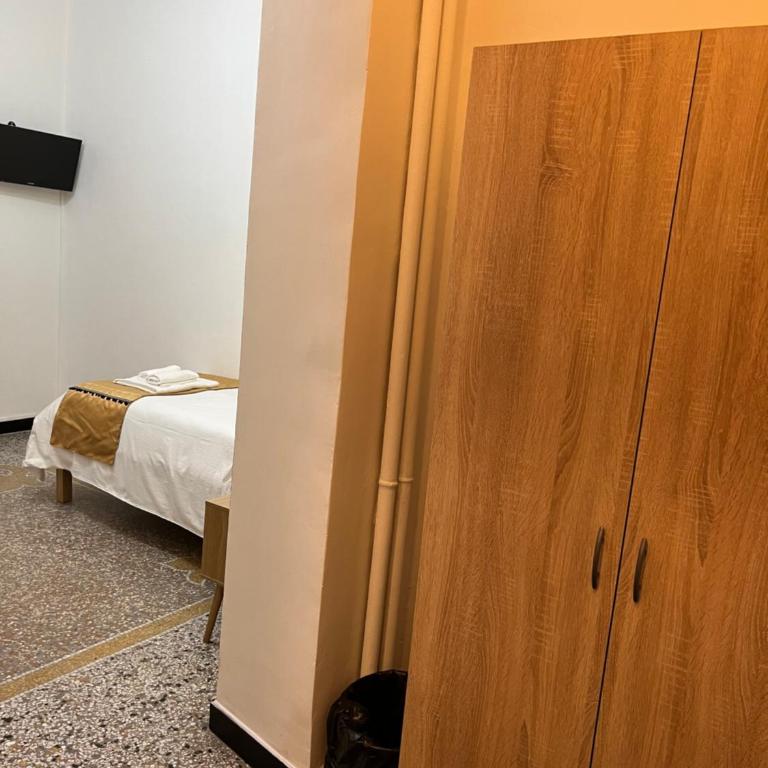 Genova Gold Rooms - Camera Tripla con Bagno Privato - 5