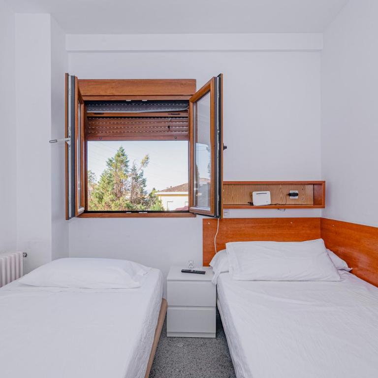 Casa de las Nieves - Twin Room with Private Bathroom - 3