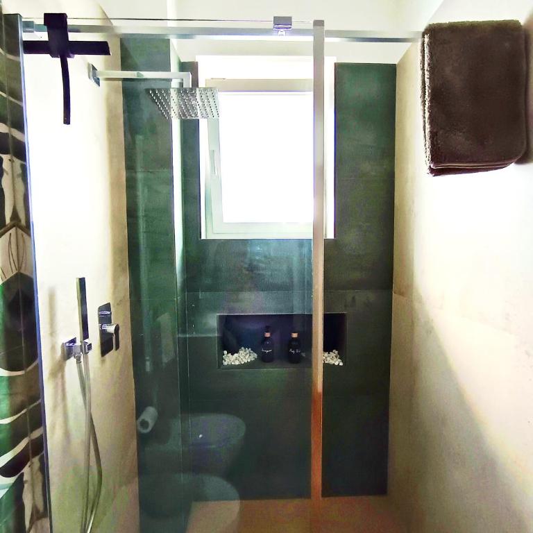 Serendipity - Superior One-Bedroom Apartment - 13
