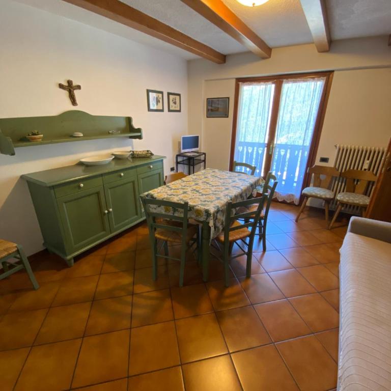 Residence Alberghiero Splendor - Apartment mit 2 Schlafzimmern und Bergblick - 9