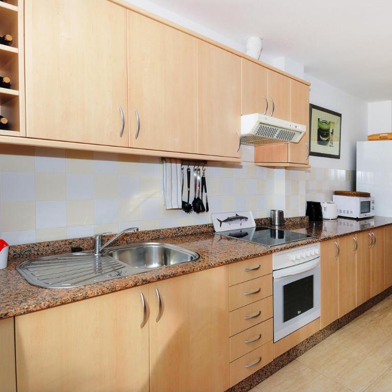 Apartment La Raspa Sea Views 2 Bedrooms By PVL - Apartamento con vistas al lago - 7