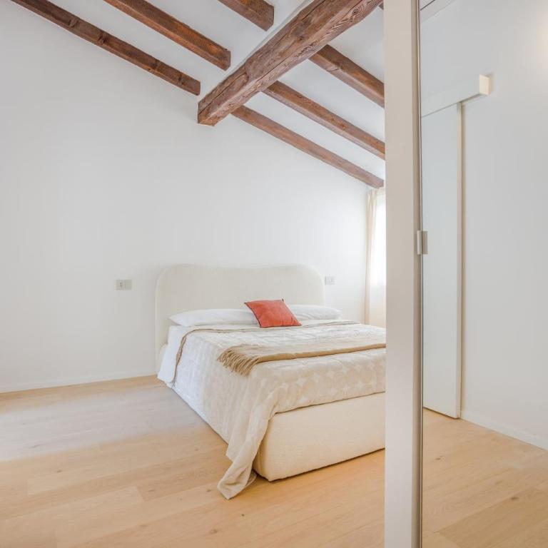 Respiro di Ghirlandina - Rua Frati 34 Palace by MoVeBNB - Appartamento con 2 Camere da Letto - 14