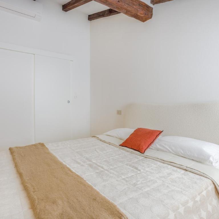 Respiro di Ghirlandina - Rua Frati 34 Palace by MoVeBNB - Appartamento con 2 Camere da Letto - 15