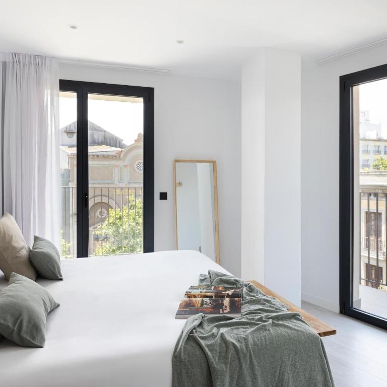 master La Rambla - Studio with Balcony - 1
