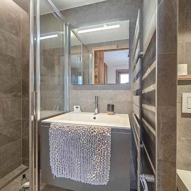 Standing Megeve - 2 to 8 people - Mont d'Arbois - Appartement Supérieur avec Sauna - 22