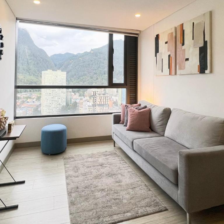 Hermoso Apartamento Torre Barcelona - Two-Bedroom Apartment - 7