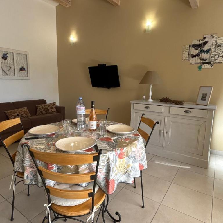 Petite maison à 2 pas du centre de Bédoin - Maison 1 Chambre - 9