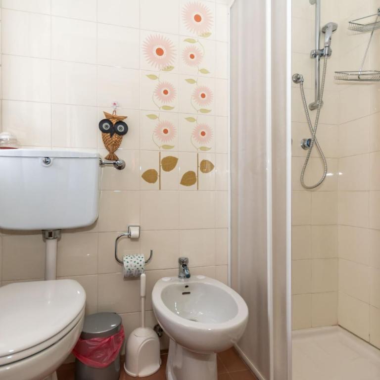 Suite Civetta - Monolocale con Vista Lago - 11