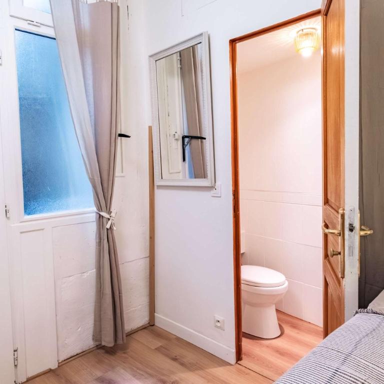 6 Guests Flat in heart of Paris - Pompidou - Apartment - 22