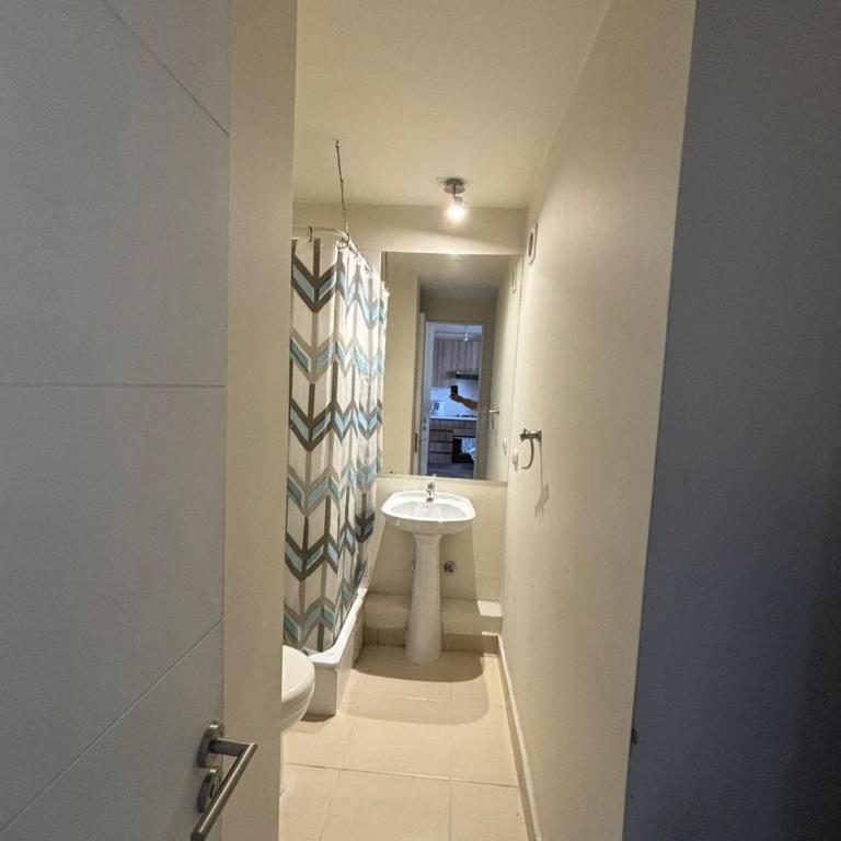 Apartamento Moderno 2 habitaciones Cerca del Metro - One-Bedroom Apartment - 6
