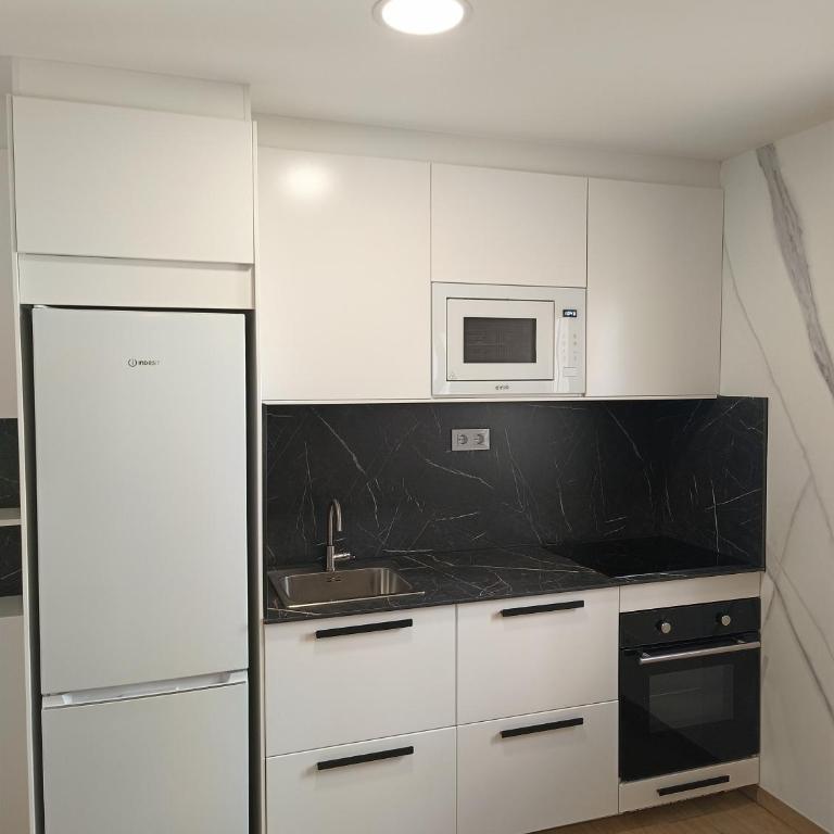 Be Happy Confort Vallecas II - One-Bedroom Apartment - 18