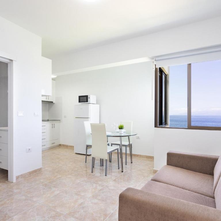 Home2Book Bright Escape by the Sea Puerto Santiago - Apartamento de 2 dormitorios - 1