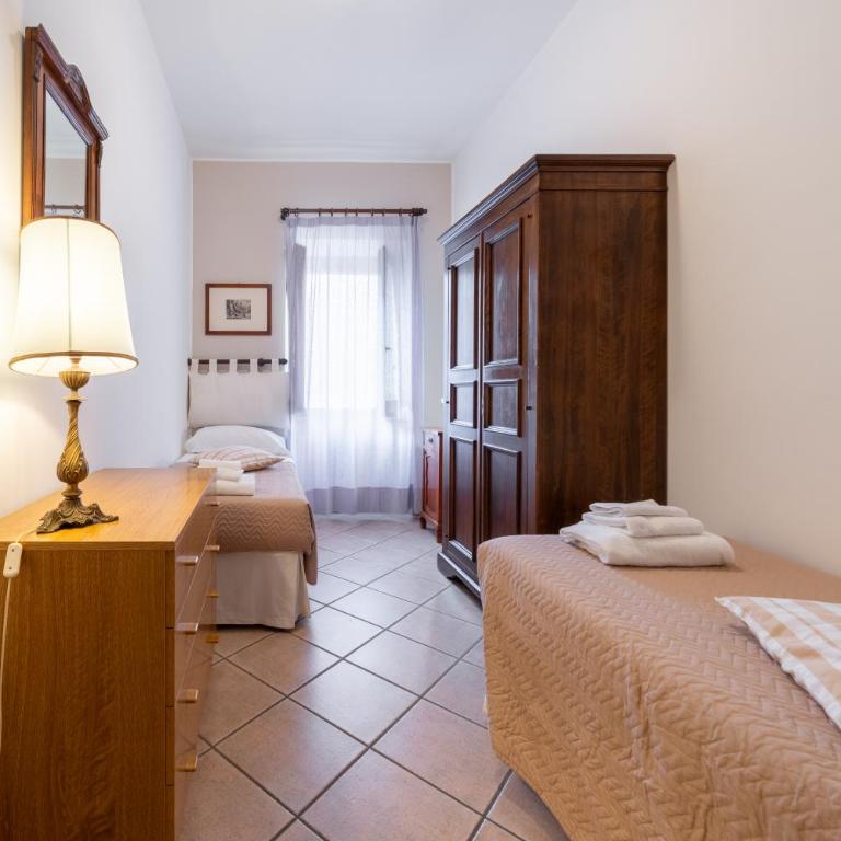 Appartamento Via Arnolfo di cambio ,Great for families! - Appartamento con 2 Camere da Letto - 15