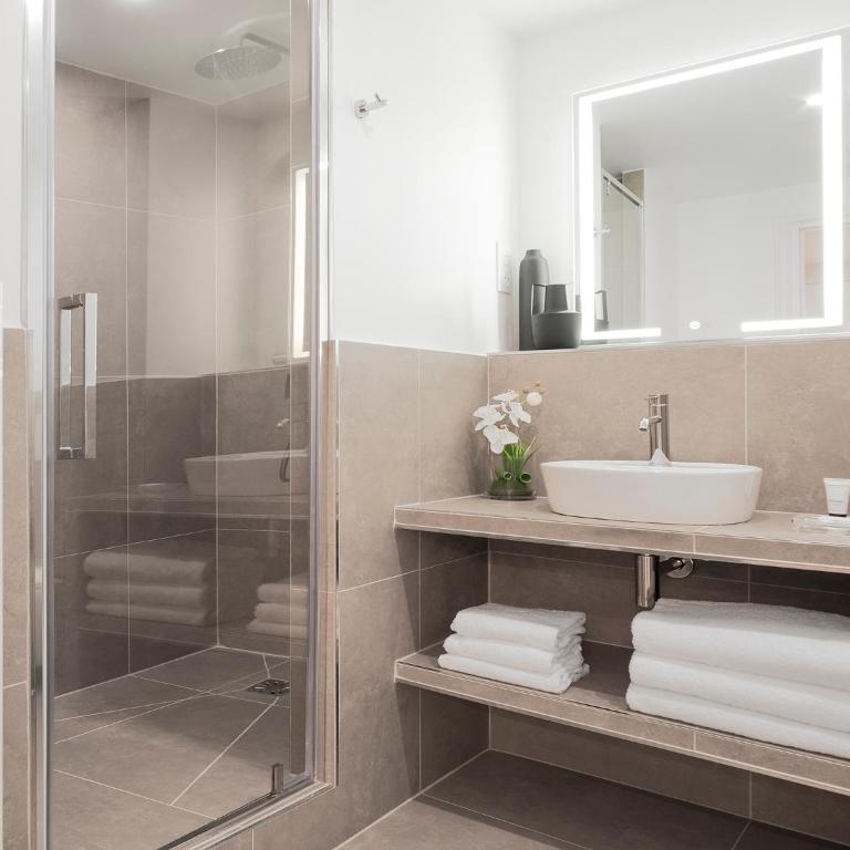 LivinParis - Luxury AC 4 Bedrooms Arc de Triomphe I - Appartement - 26