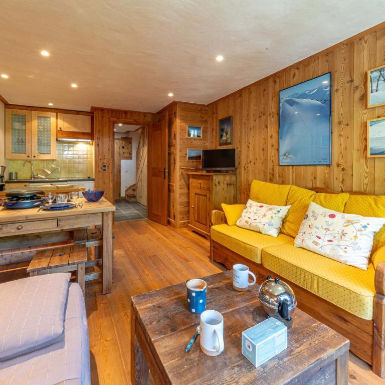 Appartement Duplex Intimiste avec Wifi, Balcon et Proche Pistes à Val-d'Isère - FR-1-694-135 - Appartement - 4