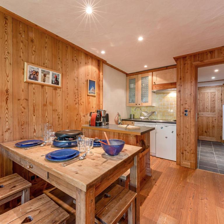 Appartement Duplex Intimiste avec Wifi, Balcon et Proche Pistes à Val-d'Isère - FR-1-694-135 - Appartement - 5