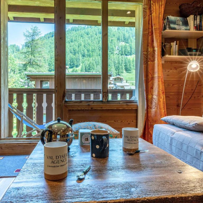 Appartement Duplex Intimiste avec Wifi, Balcon et Proche Pistes à Val-d'Isère - FR-1-694-135 - Appartement - 8