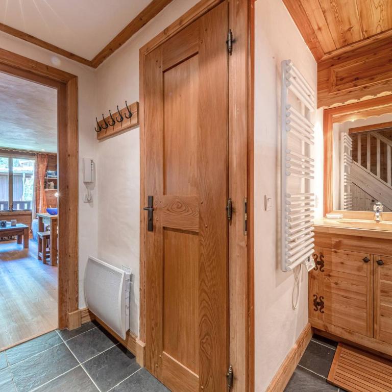 Appartement Duplex Intimiste avec Wifi, Balcon et Proche Pistes à Val-d'Isère - FR-1-694-135 - Appartement - 13