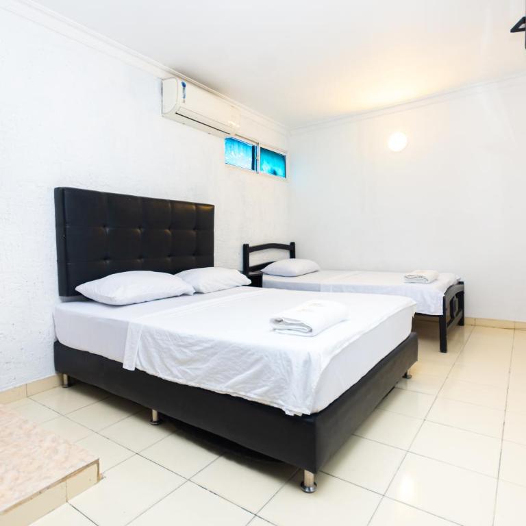 Hotel Costa Caribe BAQ - Standard Triple Room - 3