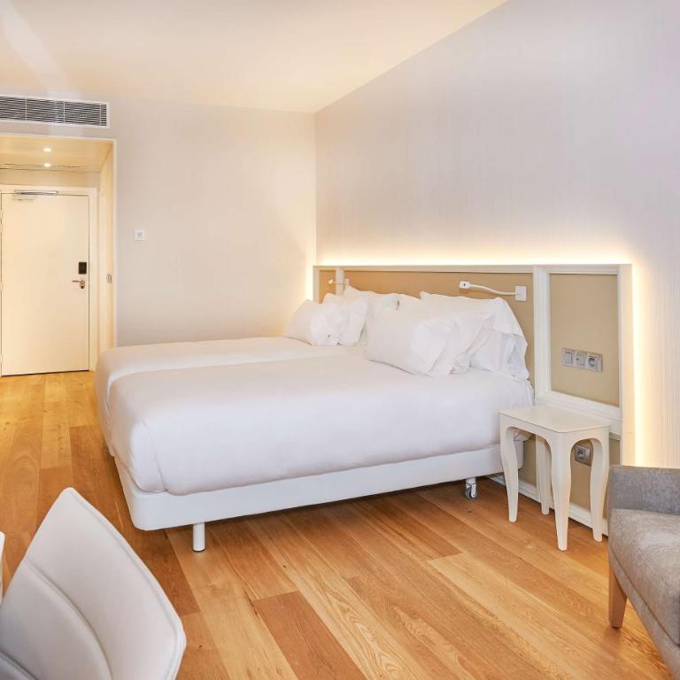 NH Collection Marseille - Chambre Double Supérieure - 4