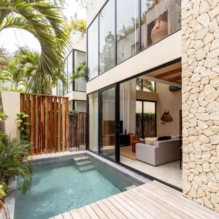Spacious 6BR Luxe Villa with 4 Private Pools and Yoga Space Rooftop & Concierge - Villa - 25