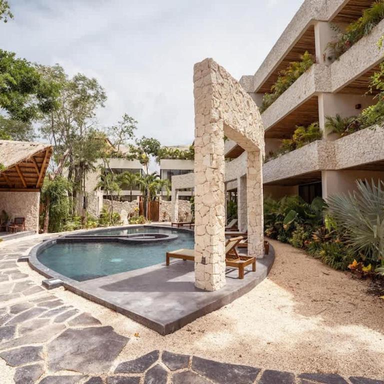 Spacious 6BR Luxe Villa with 4 Private Pools and Yoga Space Rooftop & Concierge - Villa - 80