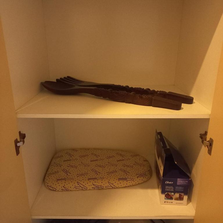 Well located two bedroom apartment - Two-Bedroom Apartment - 11