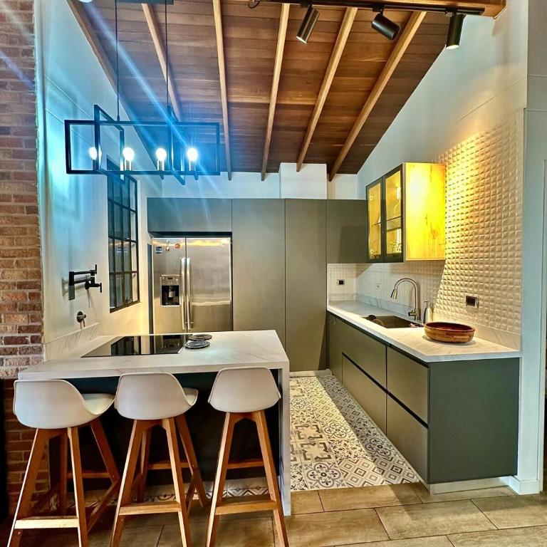 Suitable unique design with natural light Envigado - Two-Bedroom Apartment - 42