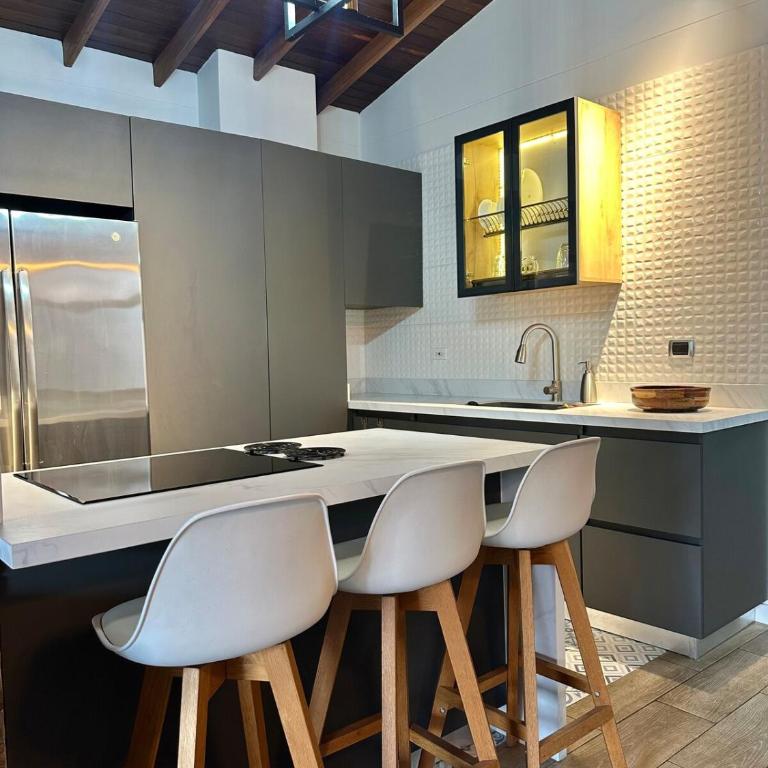 Suitable unique design with natural light Envigado - Two-Bedroom Apartment - 41