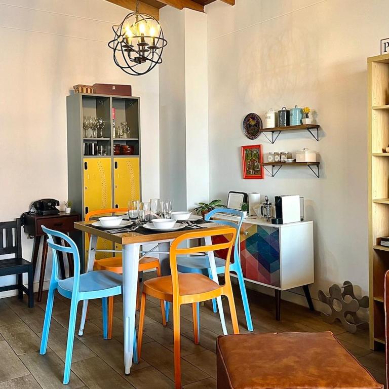Suitable unique design with natural light Envigado - Two-Bedroom Apartment - 37