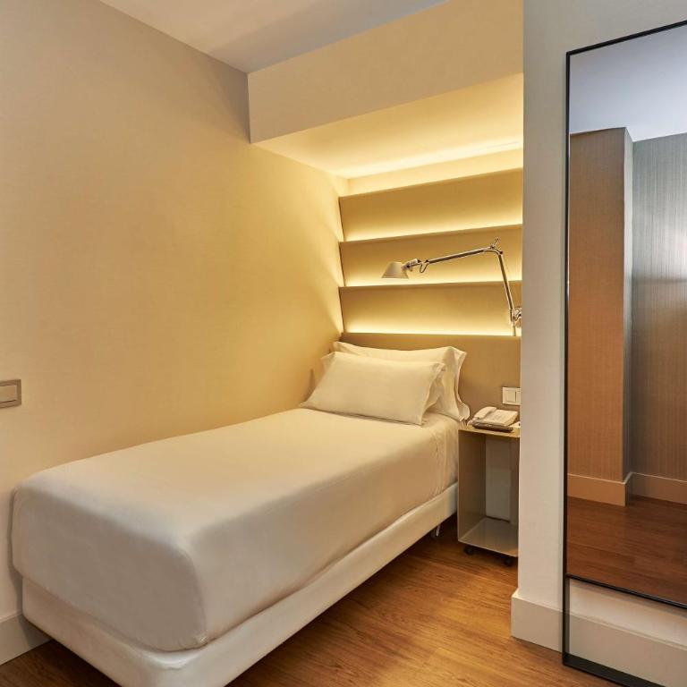 NH Sants Barcelona - Single Room - 3
