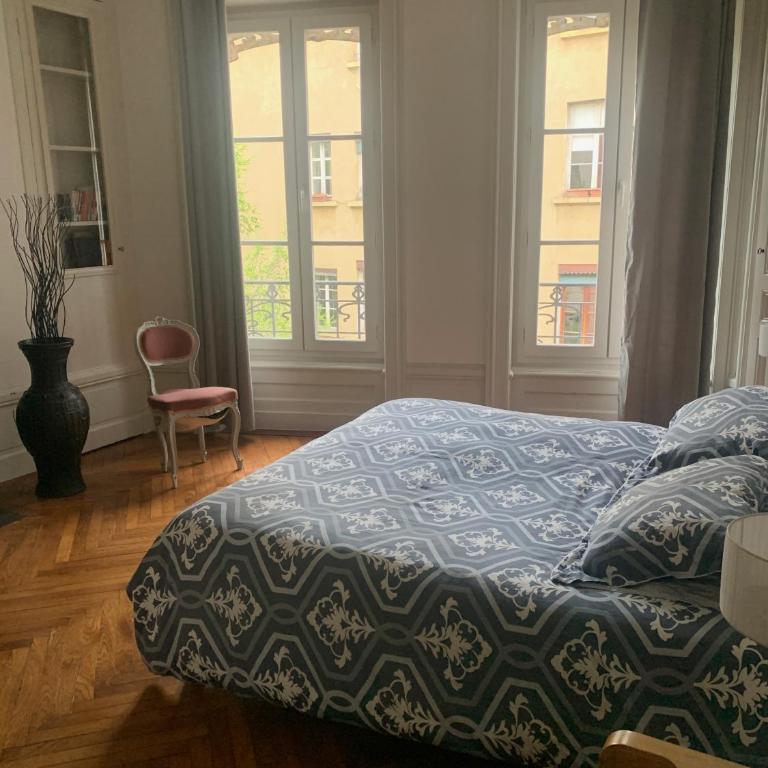 Grand appartement de charme idéalement situé - Apartment mit 2 Schlafzimmern - 7