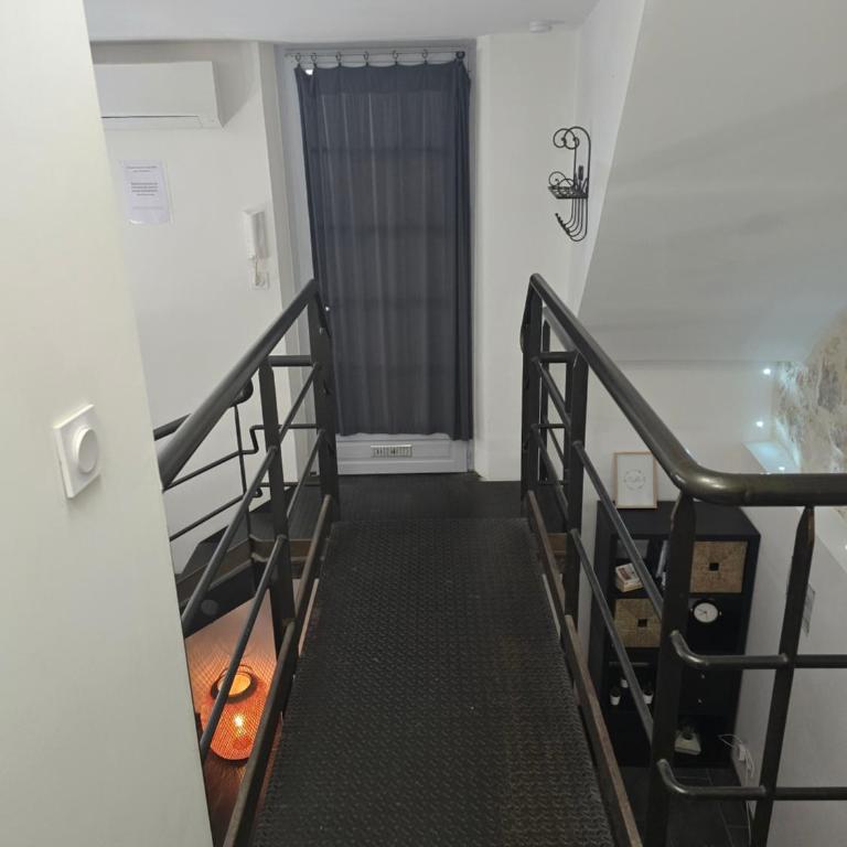 Studio#LesHalles#Centre Historique #Wifi#Clim#Terrasse#Confort & Calme - Apartment mit 1 Schlafzimmer - 14